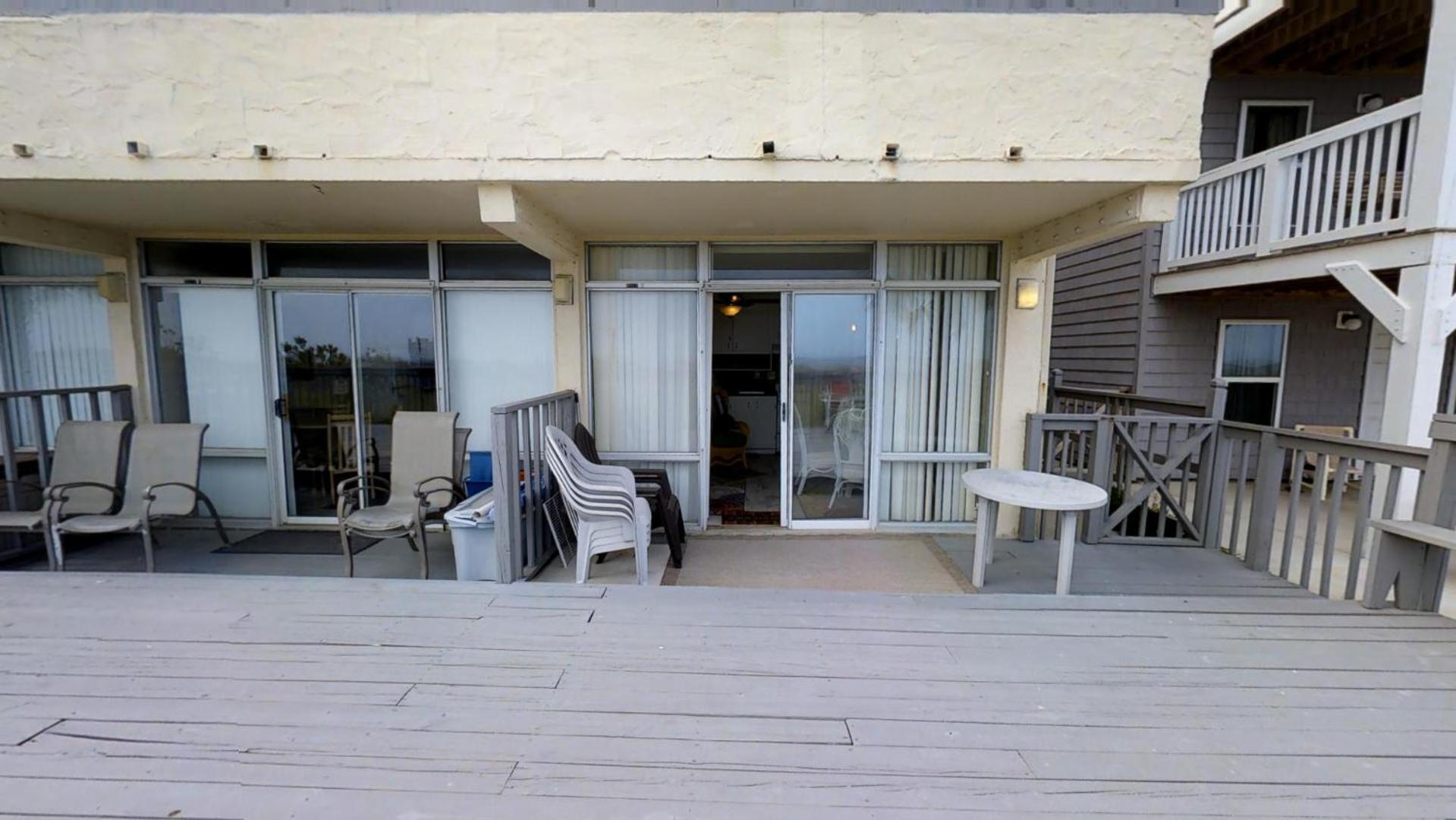 Grand Unit 1 *