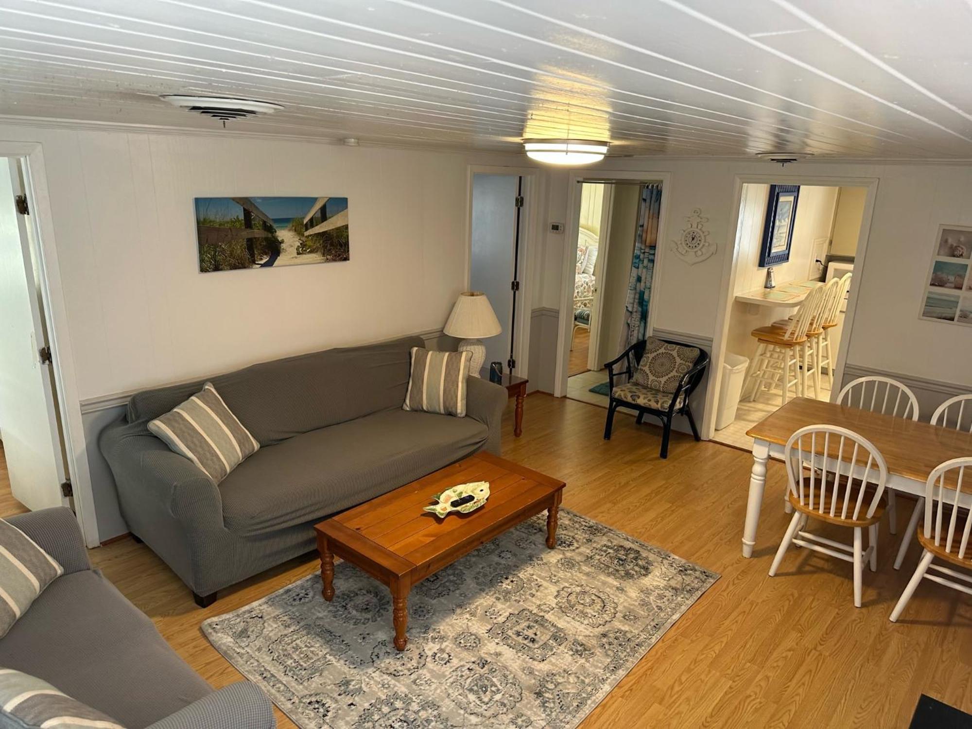 Jj House In Cherry Grove Holiday home *