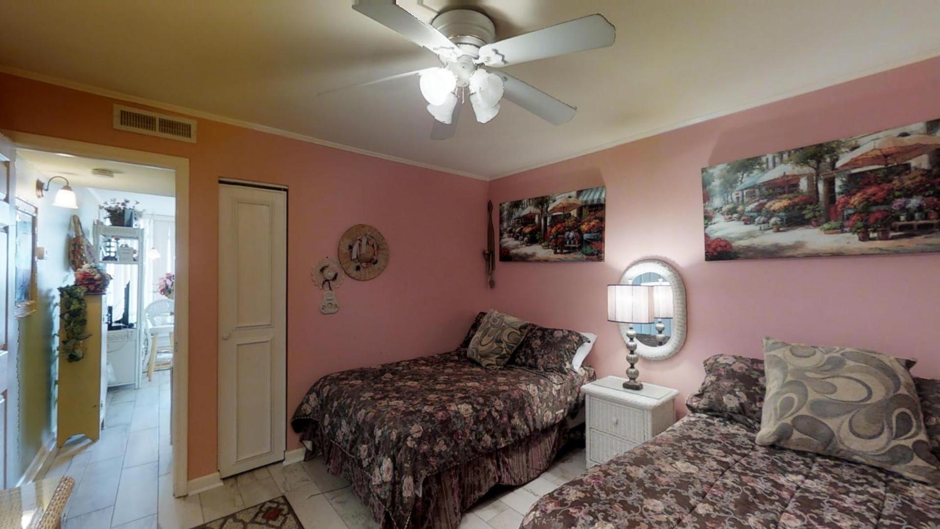 Grand Unit 1 Apartment *
