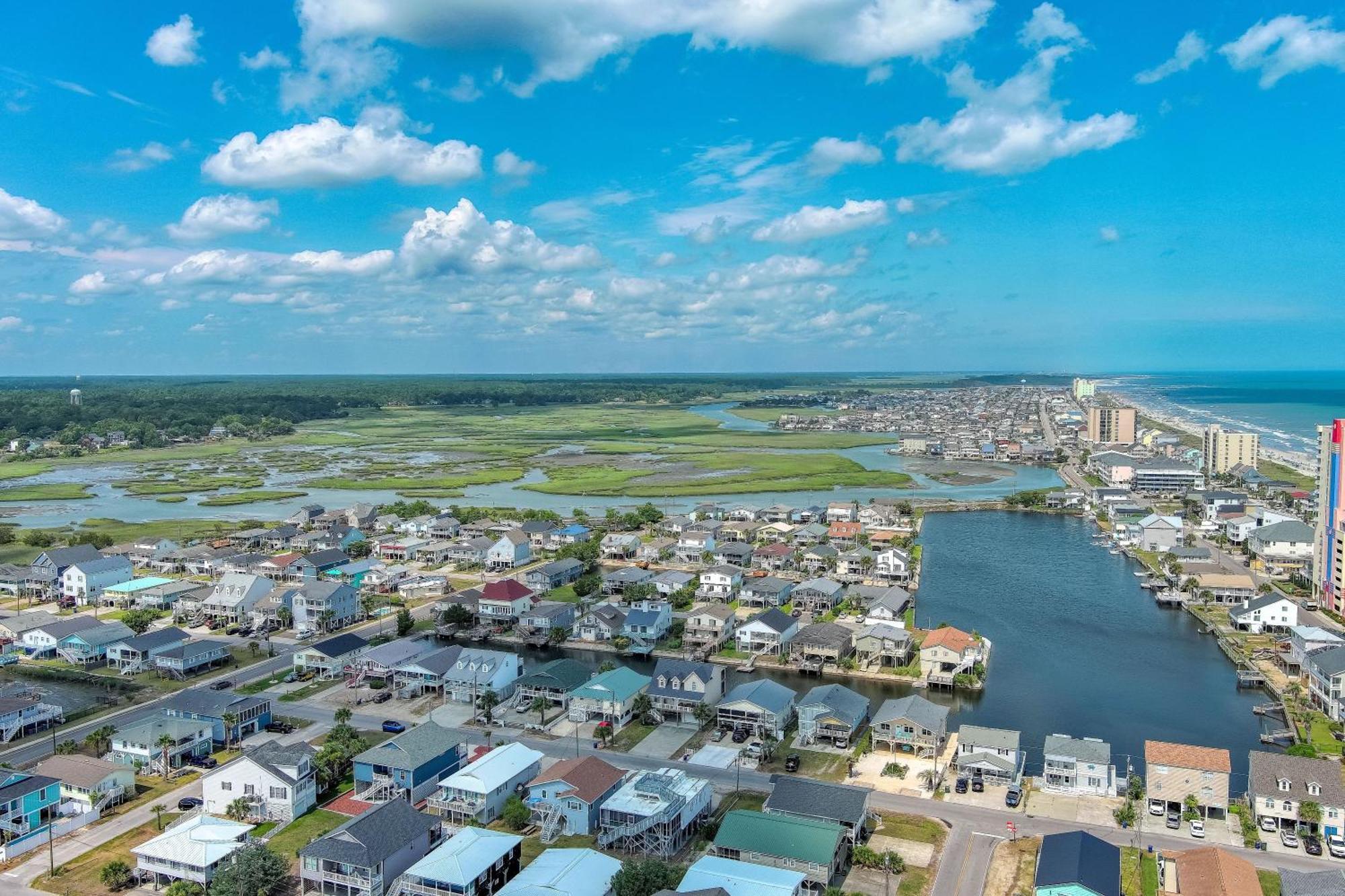 Carolina Roost In Cherry Grove Holiday home