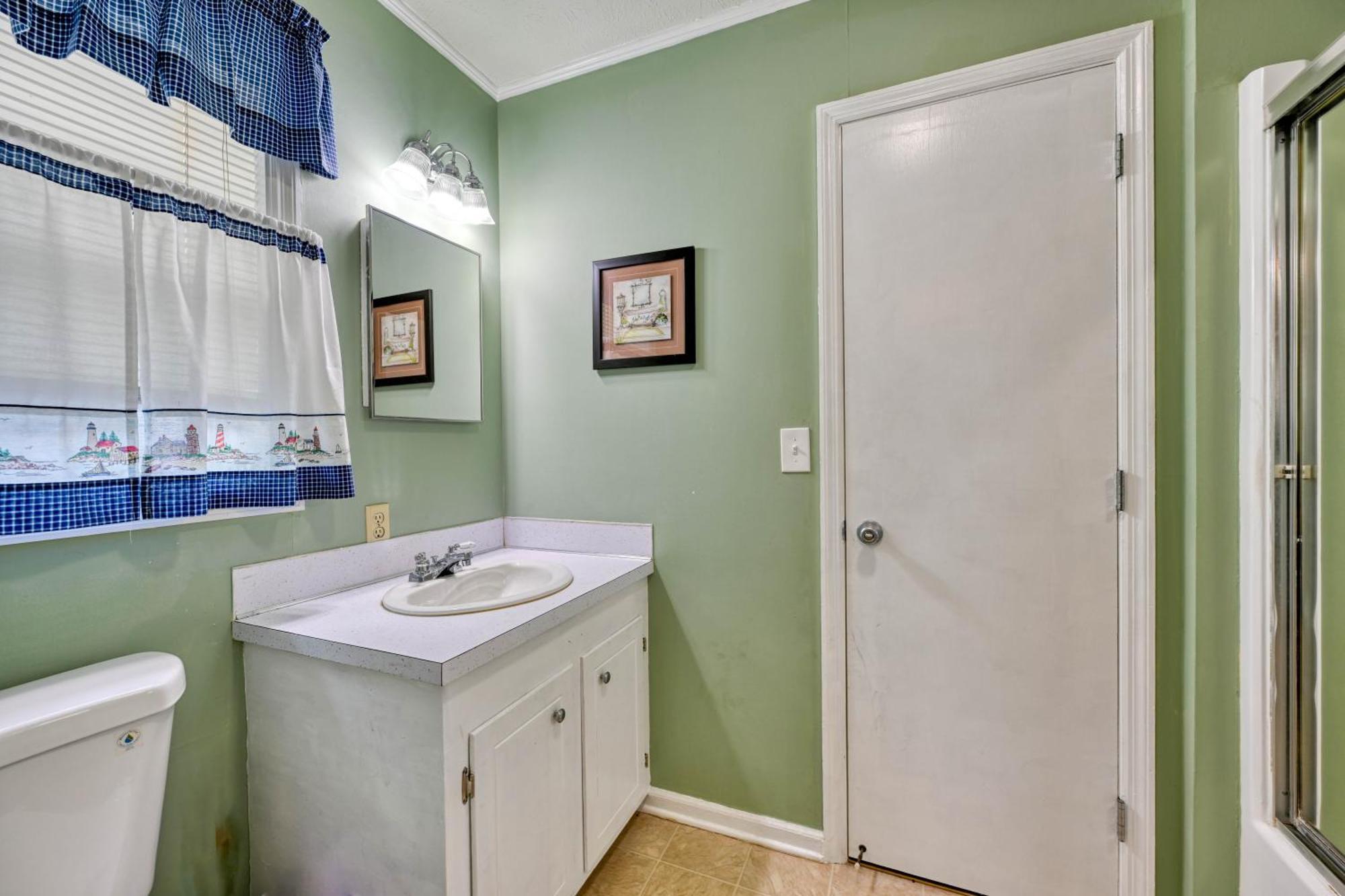 Carolina Roost In Cherry Grove *