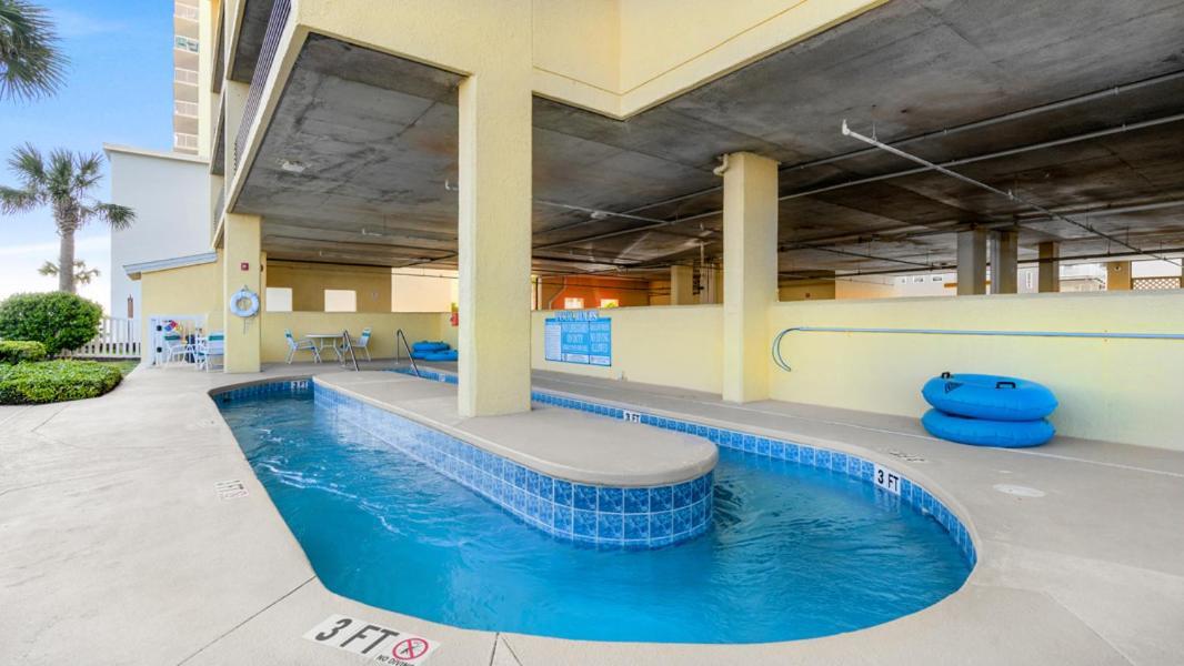 Apartment Sunrise Point Unit 7g *