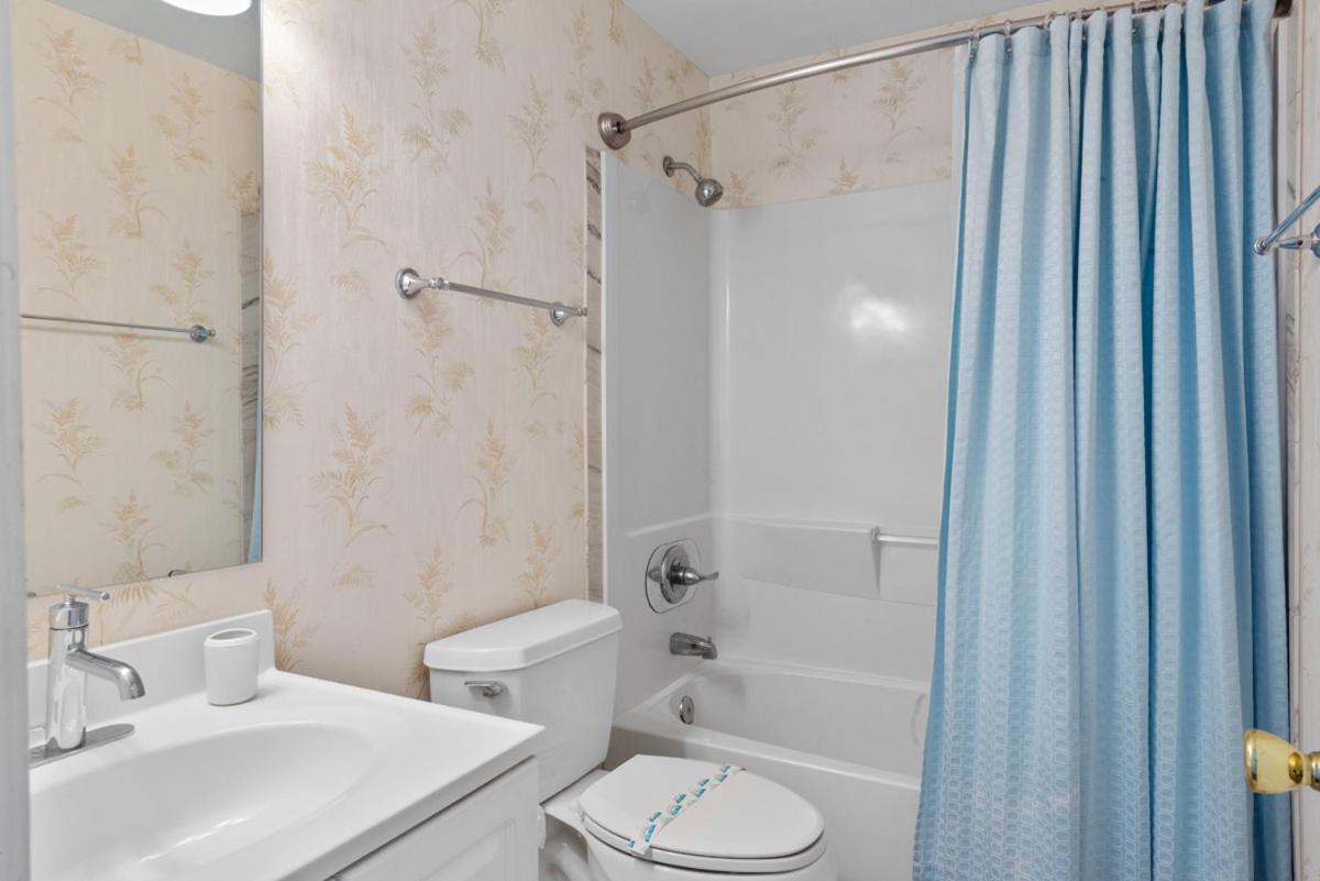 A Summer Place Unit B8 Is Small Dog Friendly And Oceanfront In Cherry Grove Apartment