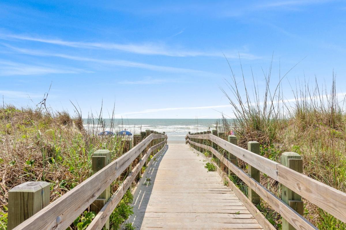 Apartment A Summer Place Unit B8 Is Small Dog Friendly And Oceanfront In Cherry Grove Myrtle Beach