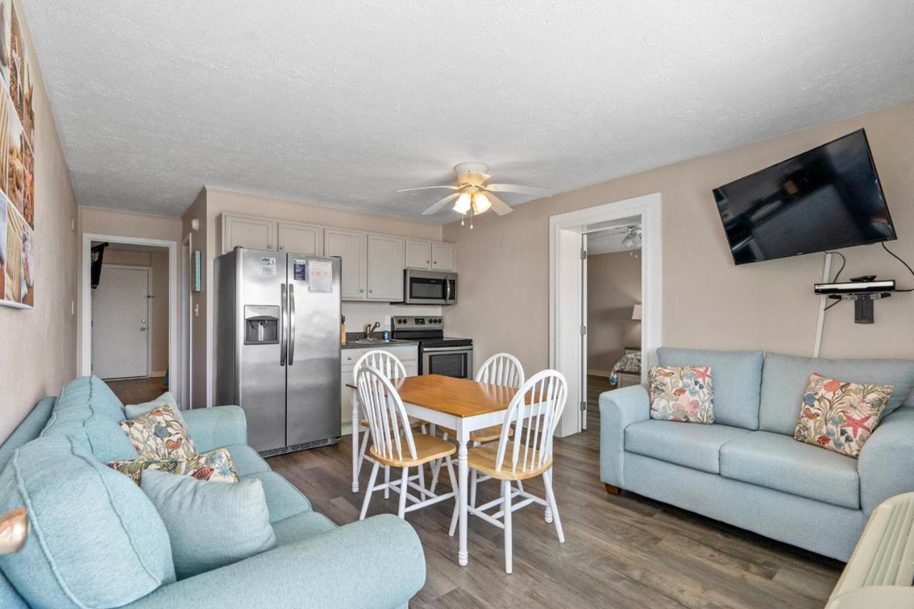 Blue Mist Unit 102 - Oceanfront Ground Floor In Cherry Grove Apartment Myrtle Beach