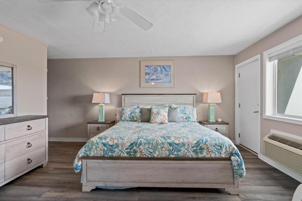 Blue Mist Unit 102 - Oceanfront Ground Floor In Cherry Grove