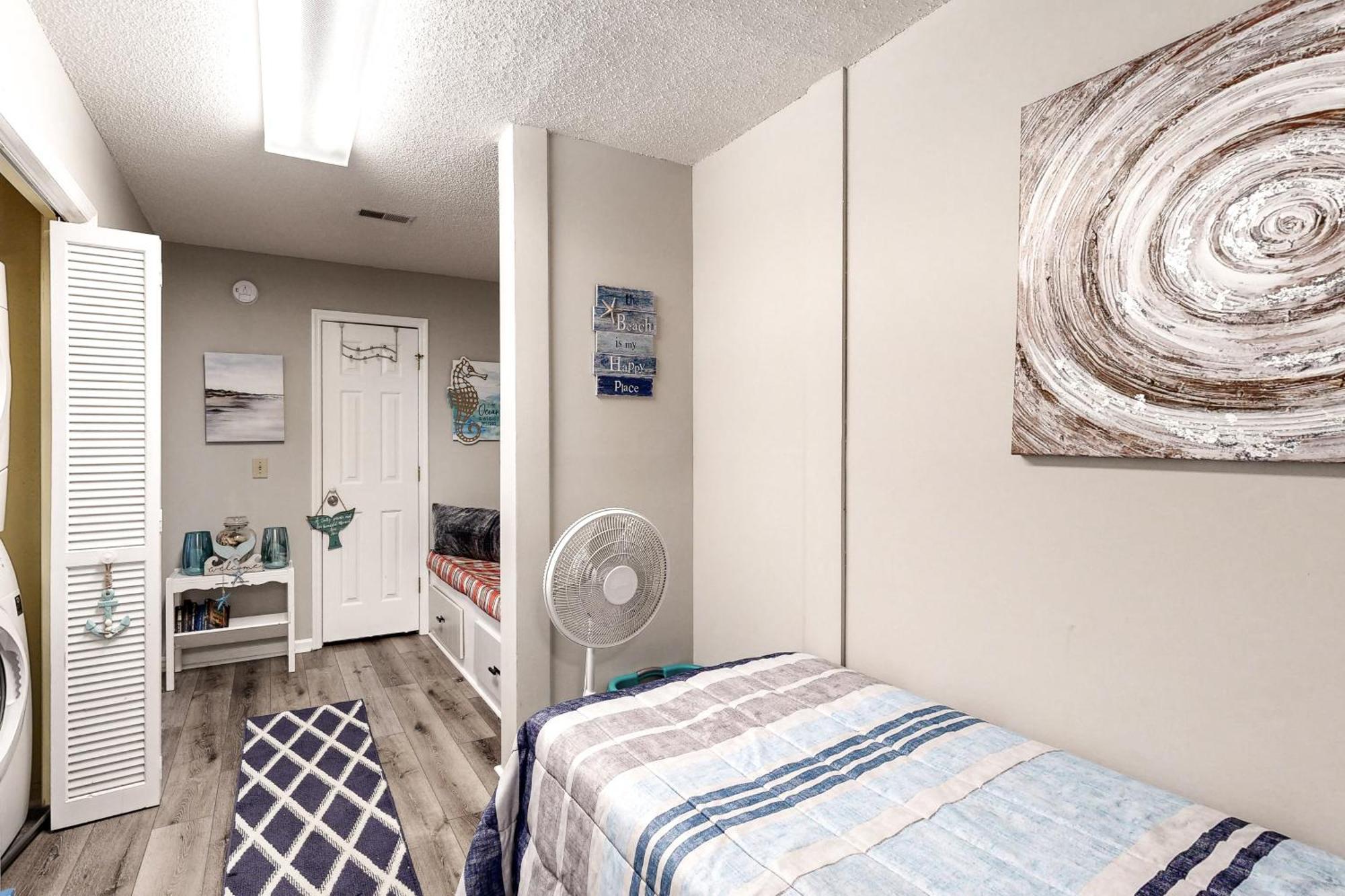 Waccamaw - Unit 6 Apartment *