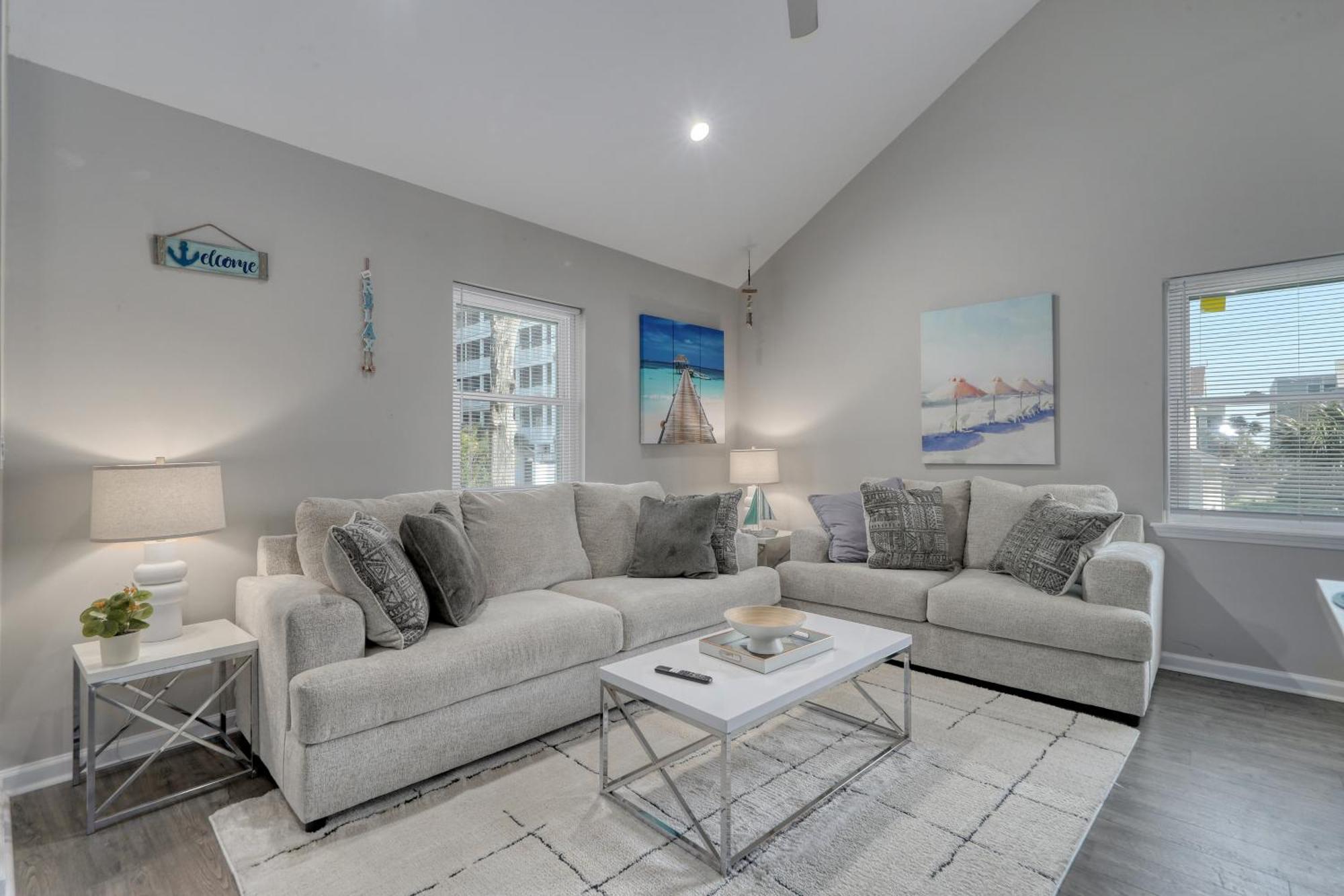 1408 Perrin Dr, Unit A - Ocean Walk Sleeps 8 Holiday home *