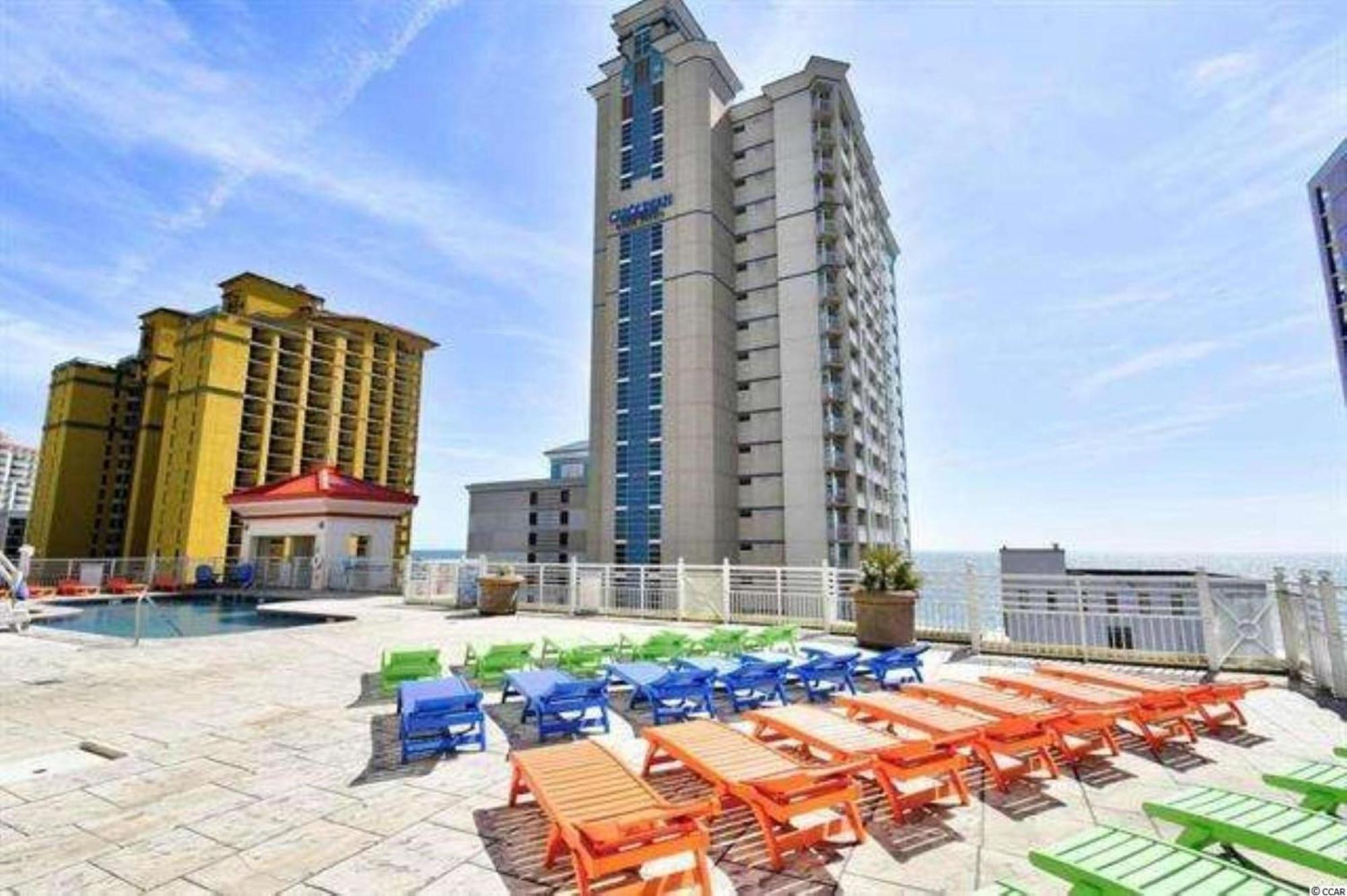 Carolinian Apartment *