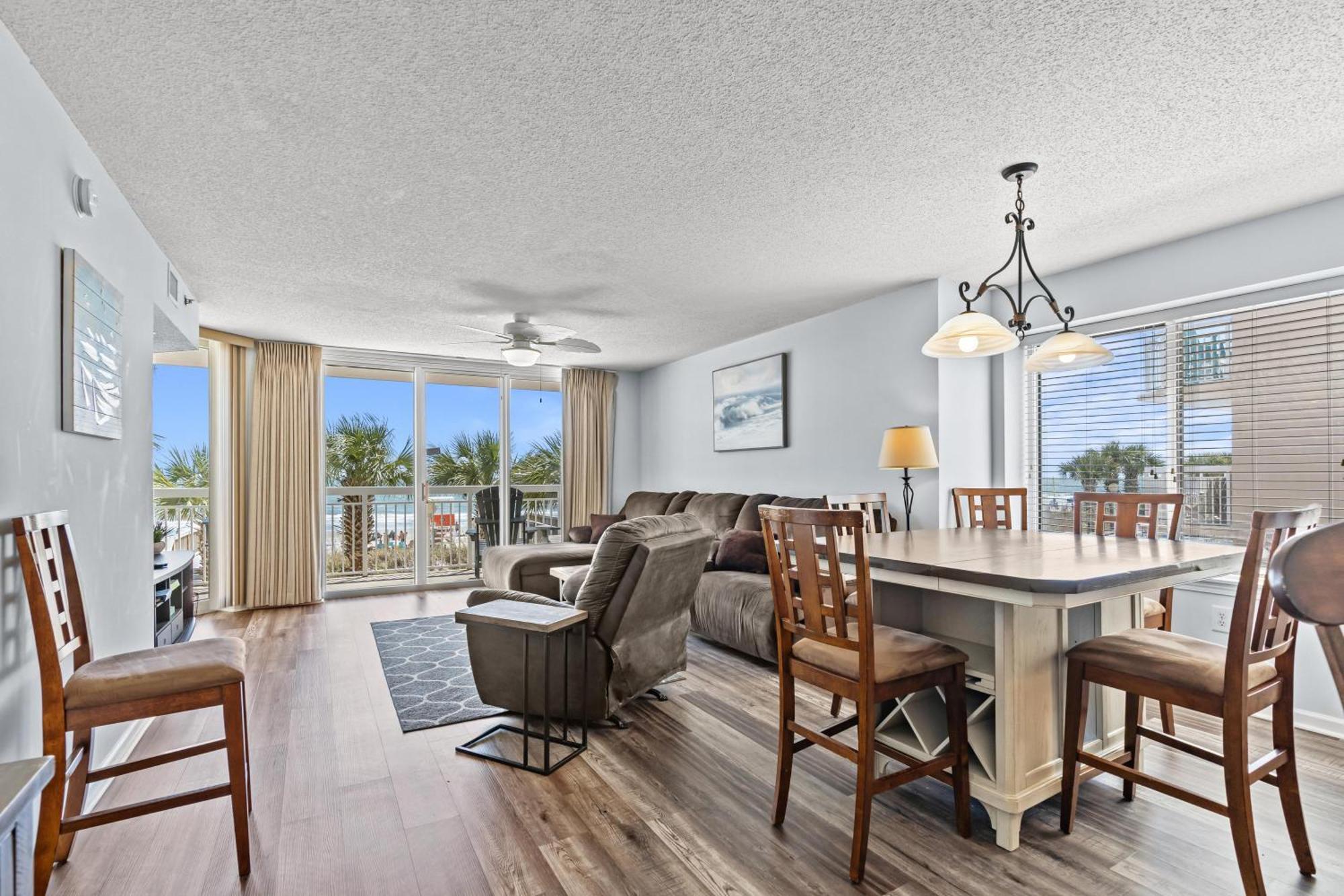 Crescent Shores N - 105 - Oceanfront-crescent Section Holiday home Myrtle Beach