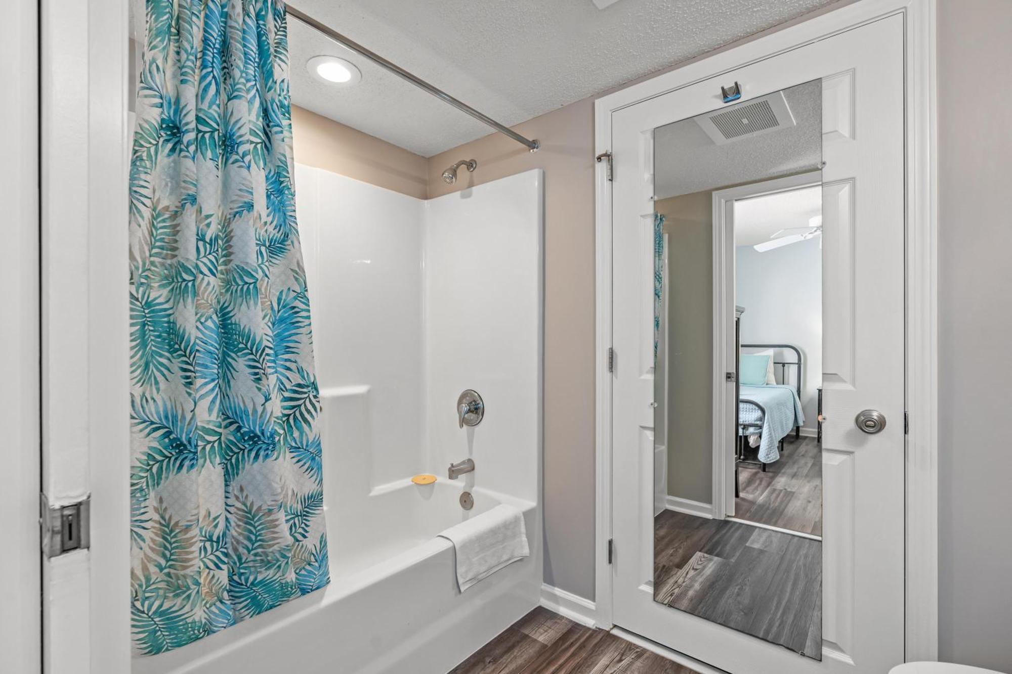 Crescent Shores N - 105 - Oceanfront-crescent Section Holiday home Myrtle Beach
