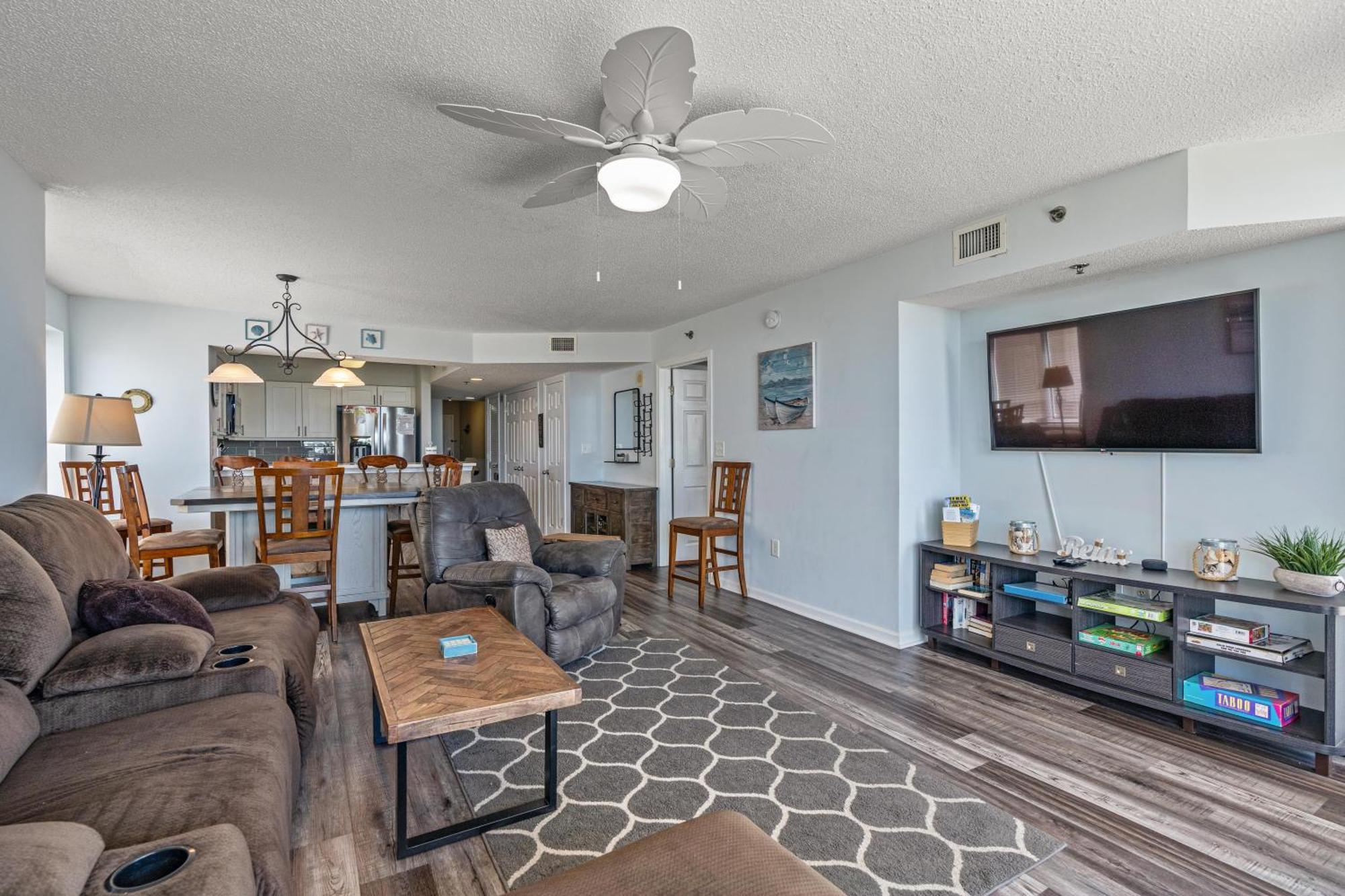 Crescent Shores N - 105 - Oceanfront-crescent Section Holiday home Myrtle Beach
