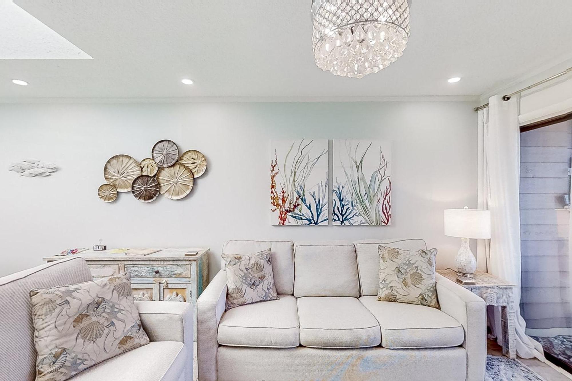 Tilghman & Racquet 347 Apartment