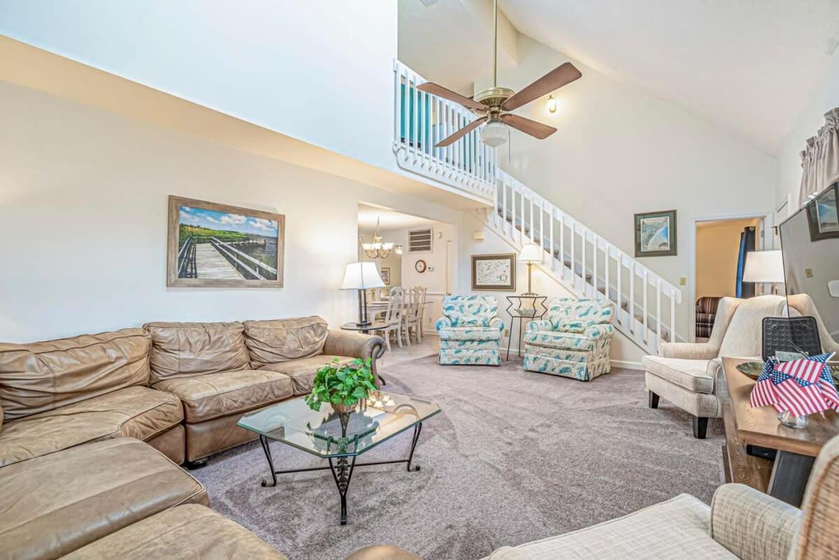 Family The Mariner Adkins House Channel With 6 Bedrooms Holiday home Myrtle Beach