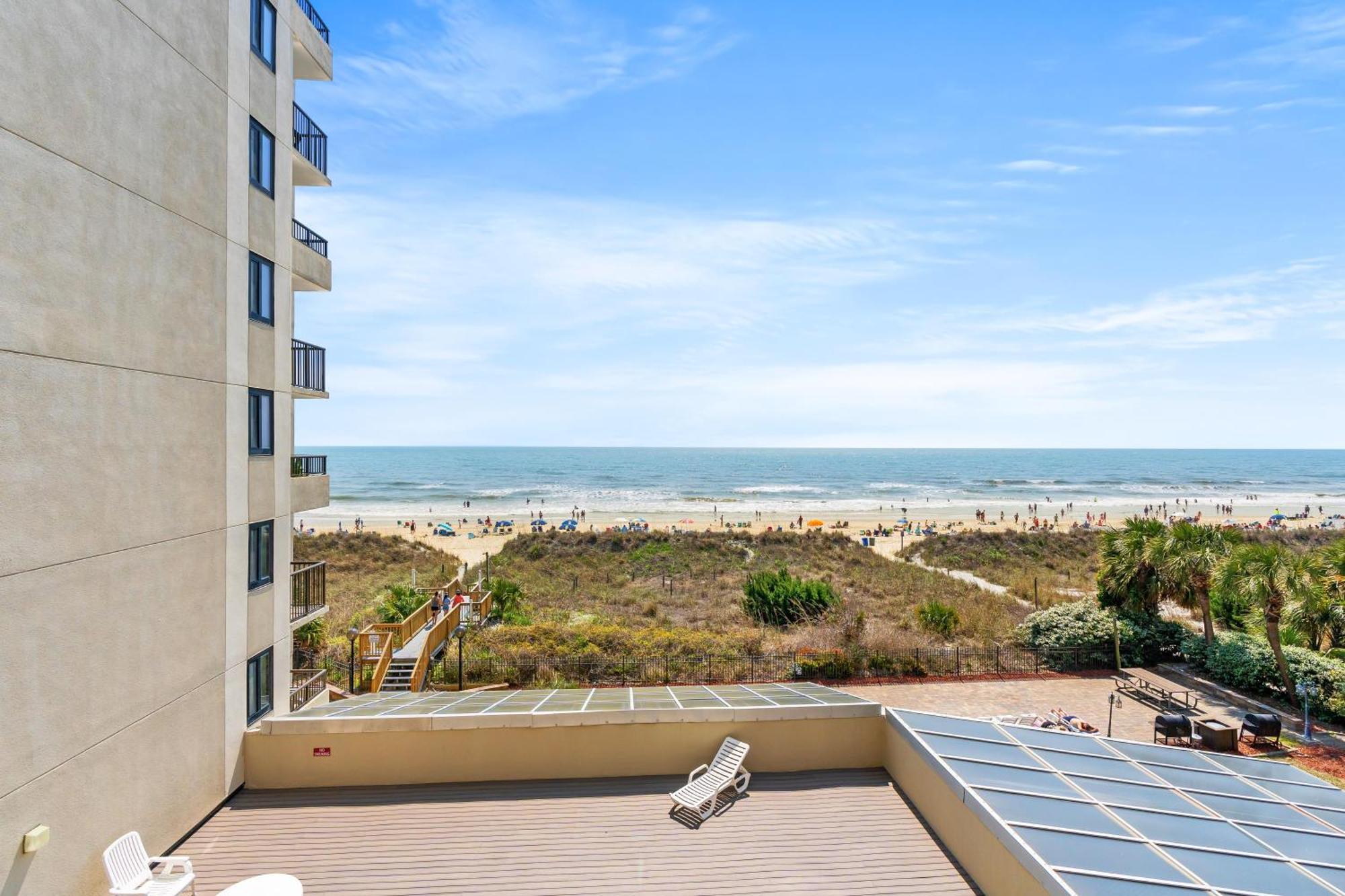 Sea Winds 307 - Oceanfront - Windy Hill Section Holiday home Myrtle Beach