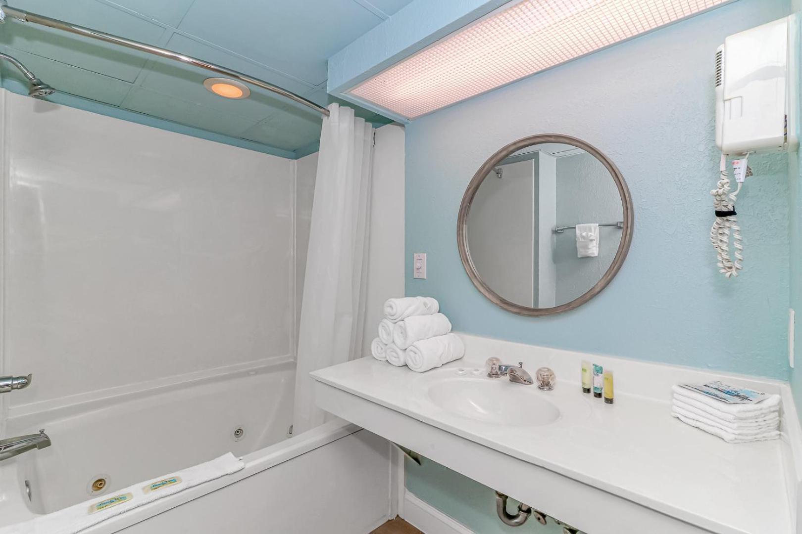 Newly Renovated King Suite-ocean Views! Boardwalk 1140 Holiday home *