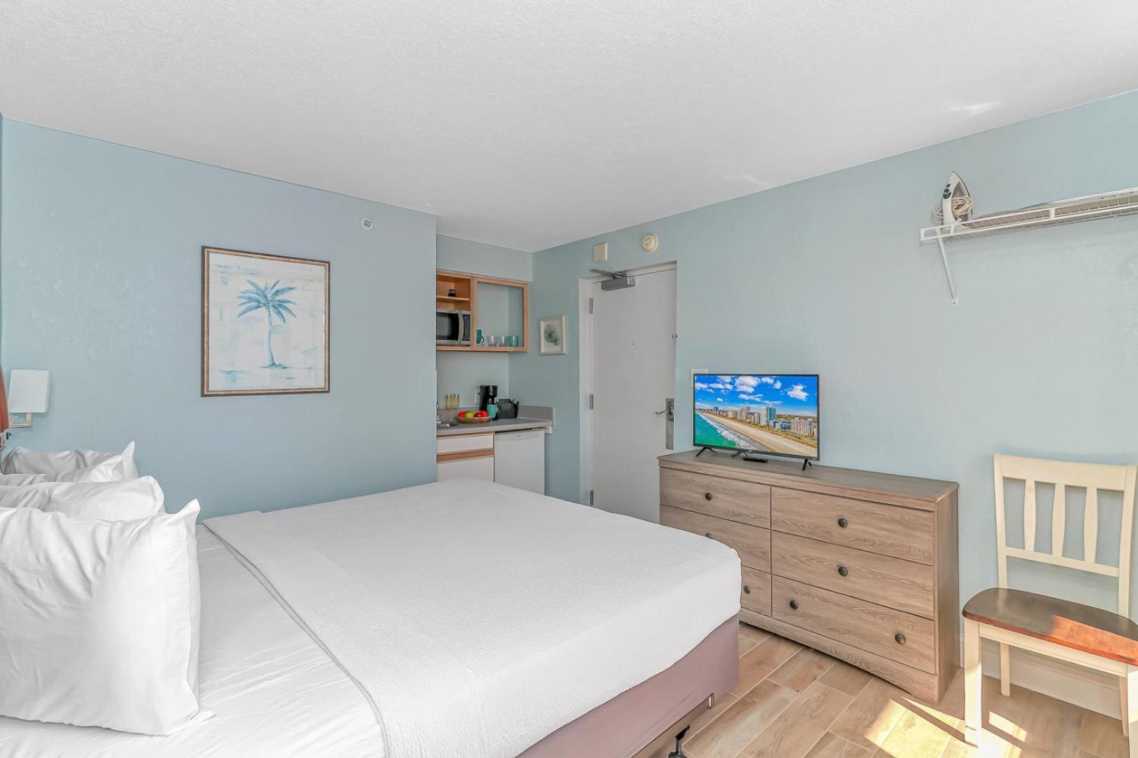 Newly Renovated King Suite-ocean Views! Boardwalk 1140 *