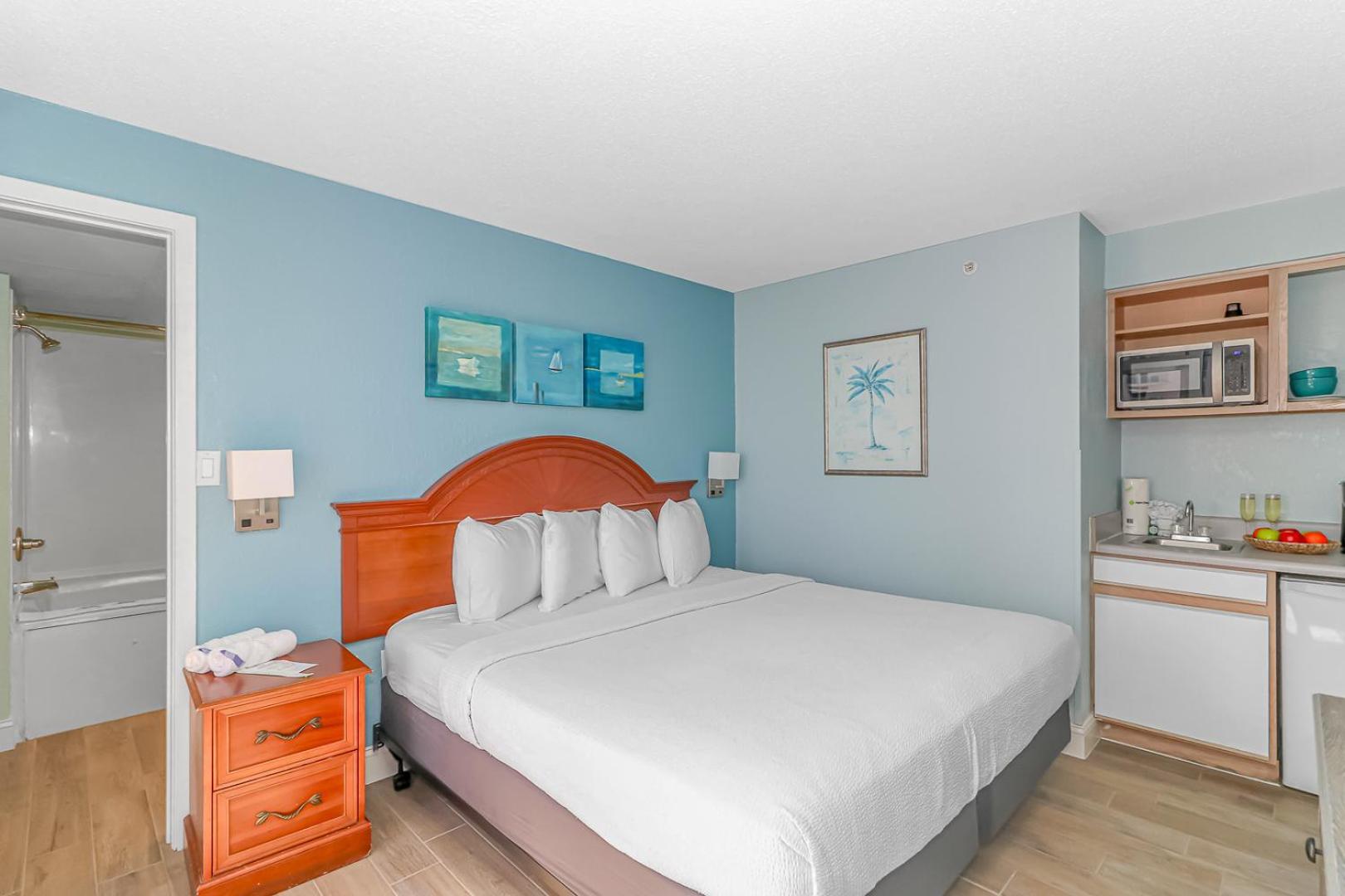 Holiday home Newly Renovated King Suite-ocean Views! Boardwalk 1140 *