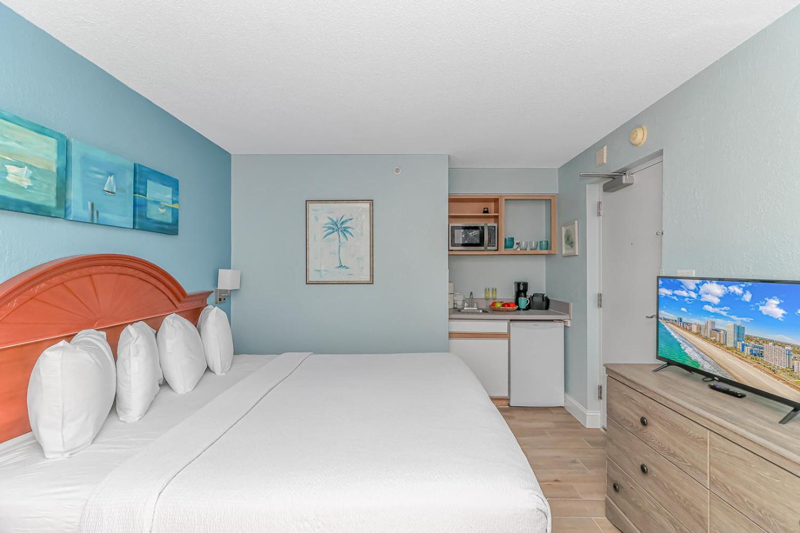 Newly Renovated King Suite-ocean Views! Boardwalk 1140 * Myrtle Beach