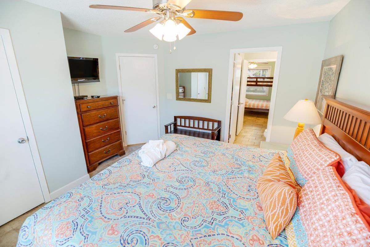 Zz - Guest 53 Myrtle Beach
