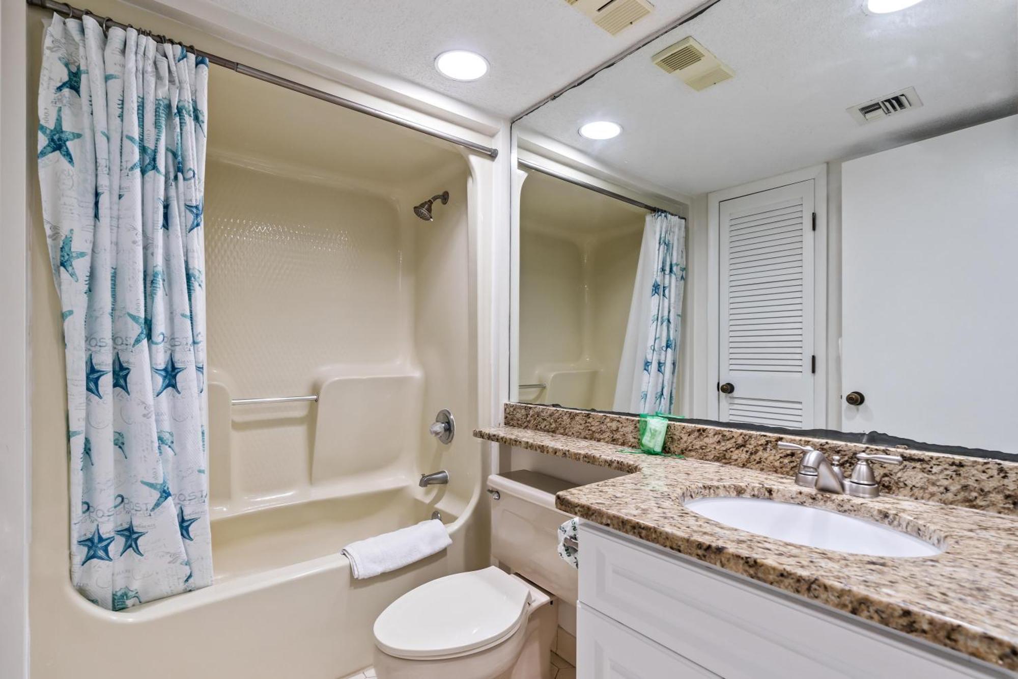Sea Winds 307 - Oceanfront - Windy Hill Section Holiday home *