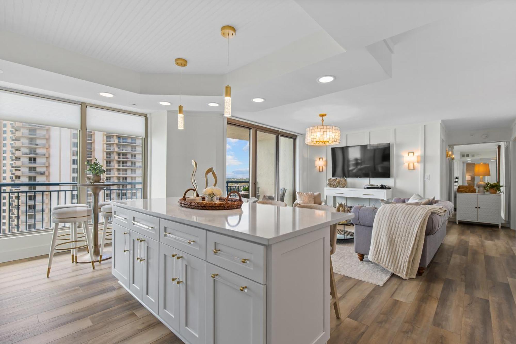 1606 Brighton Apartment *