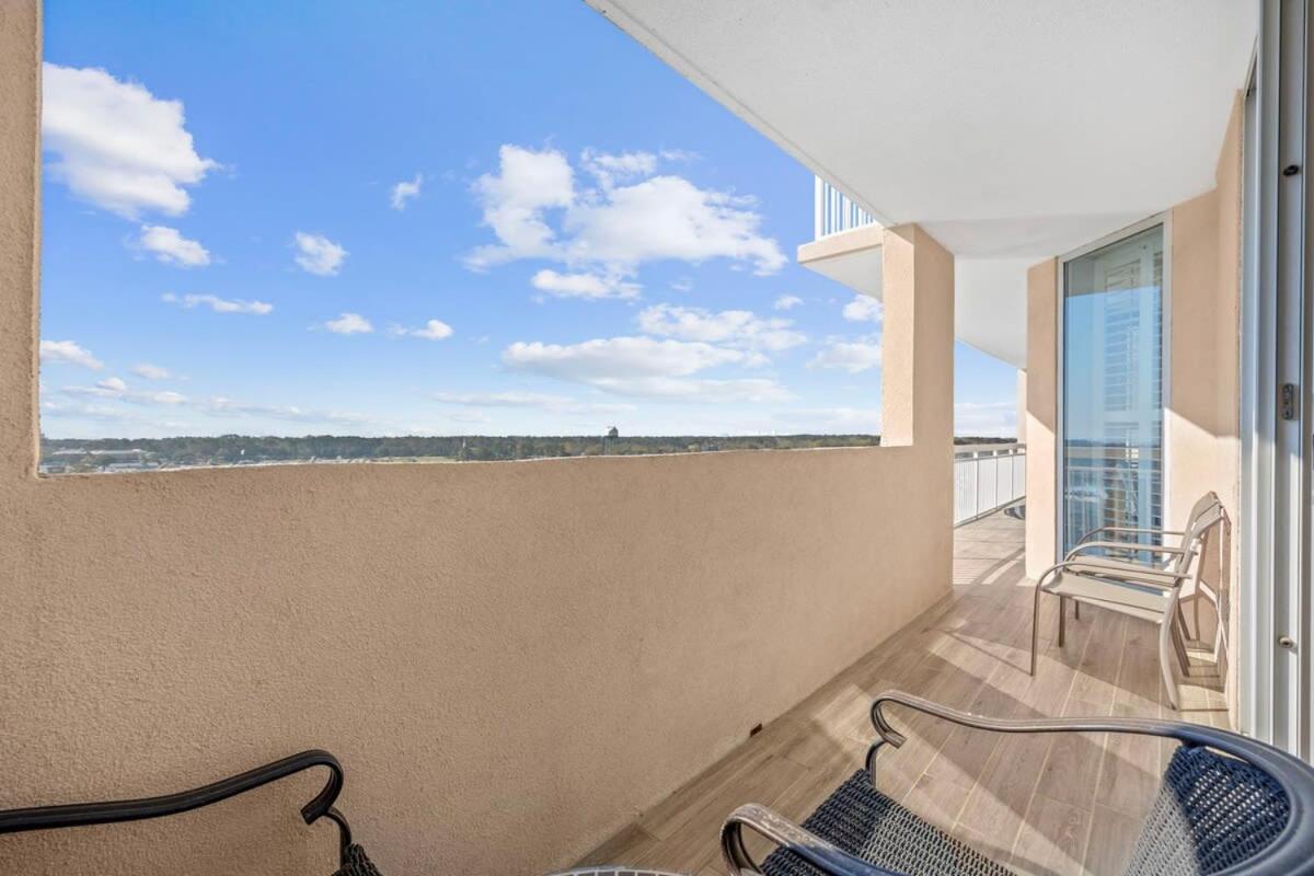 Apartment Harbor Pointe Coastal Getaway