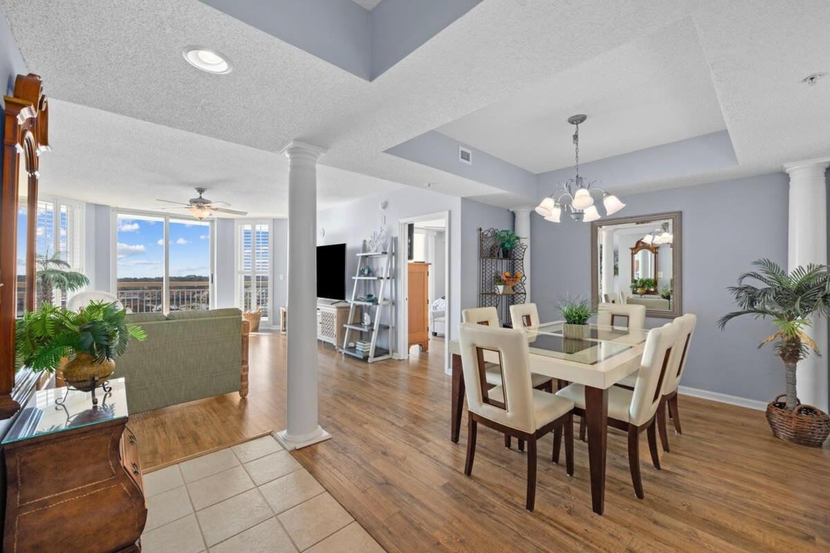 Apartment Harbor Pointe Coastal Getaway *