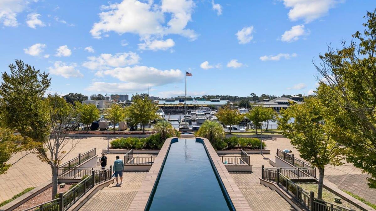 Harbor Pointe Coastal Getaway Apartment *