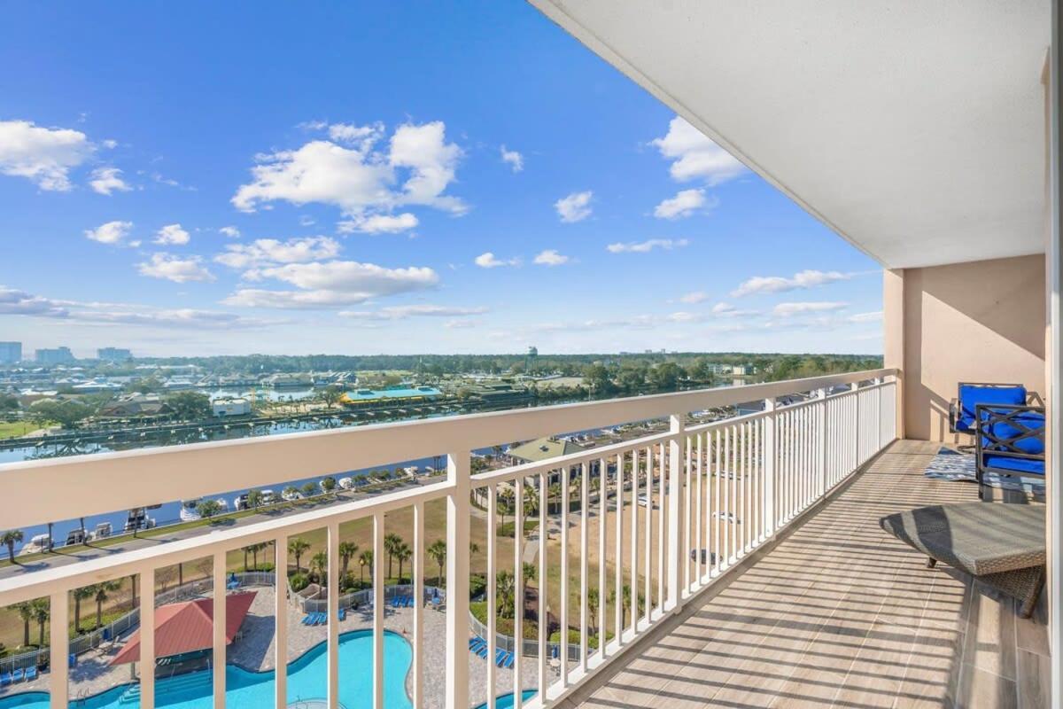 Apartment Harbor Pointe Coastal Getaway