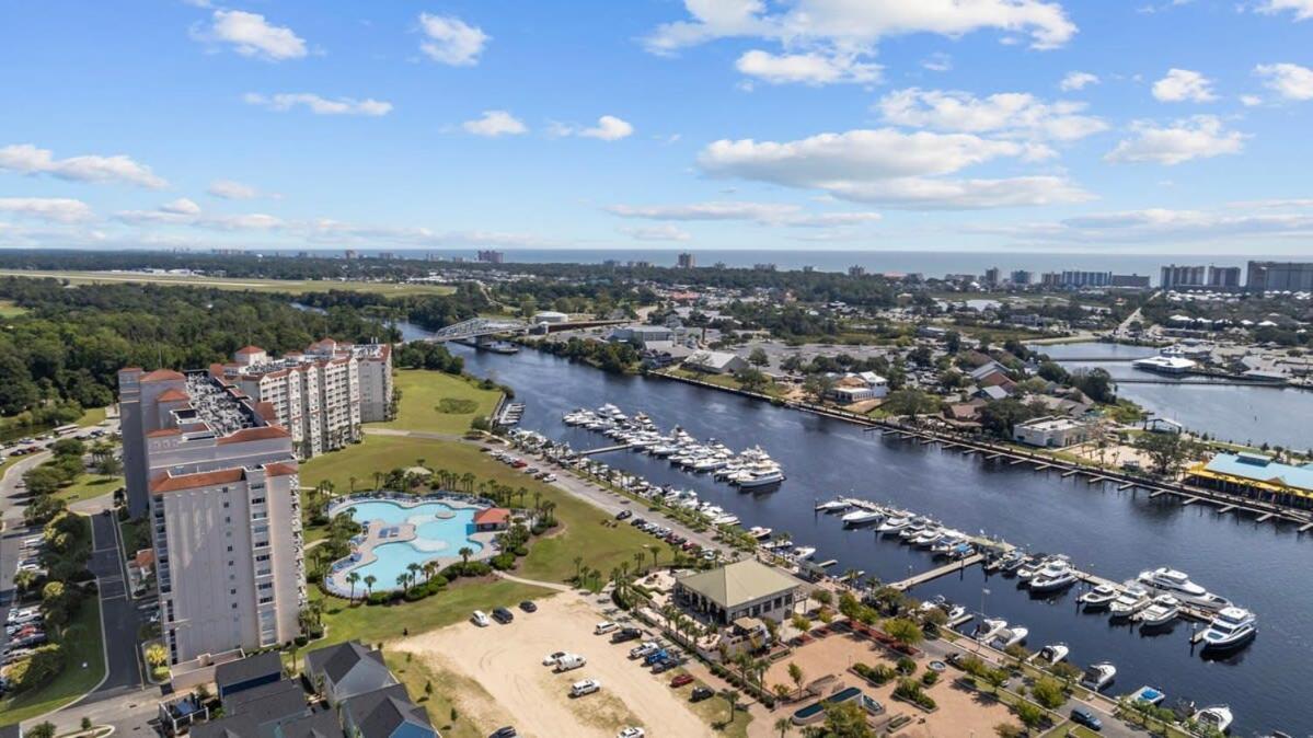 Harbor Pointe Coastal Getaway Apartment