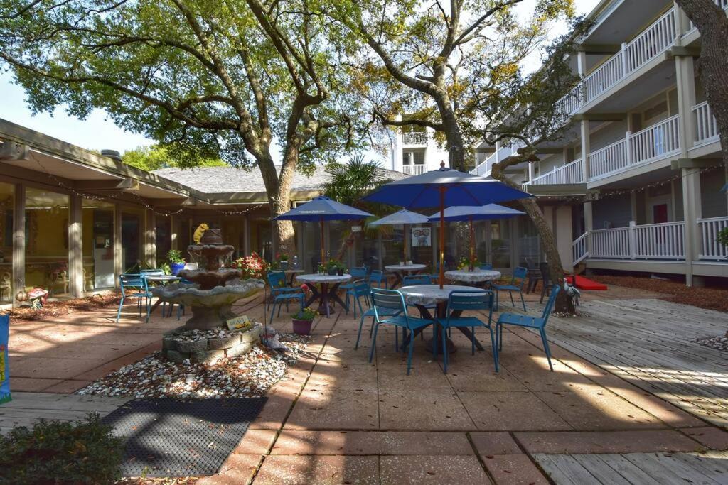 Private Oasis With Free Full Body Massages! Holiday home Myrtle Beach