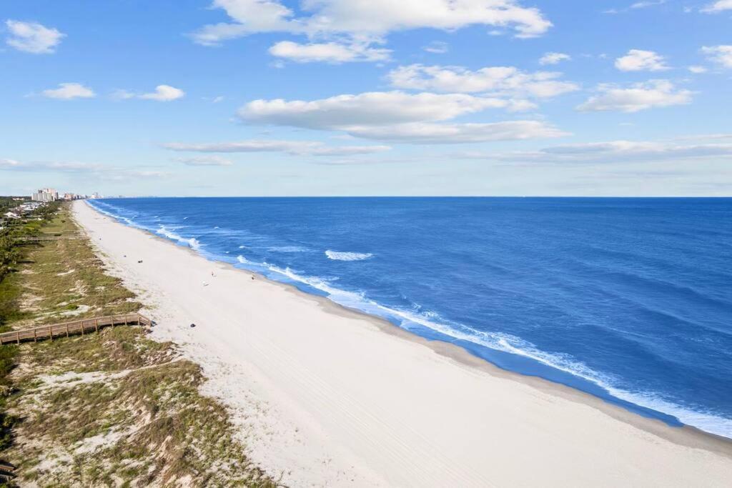 Barefoot Bliss - Steps To * Myrtle Beach
