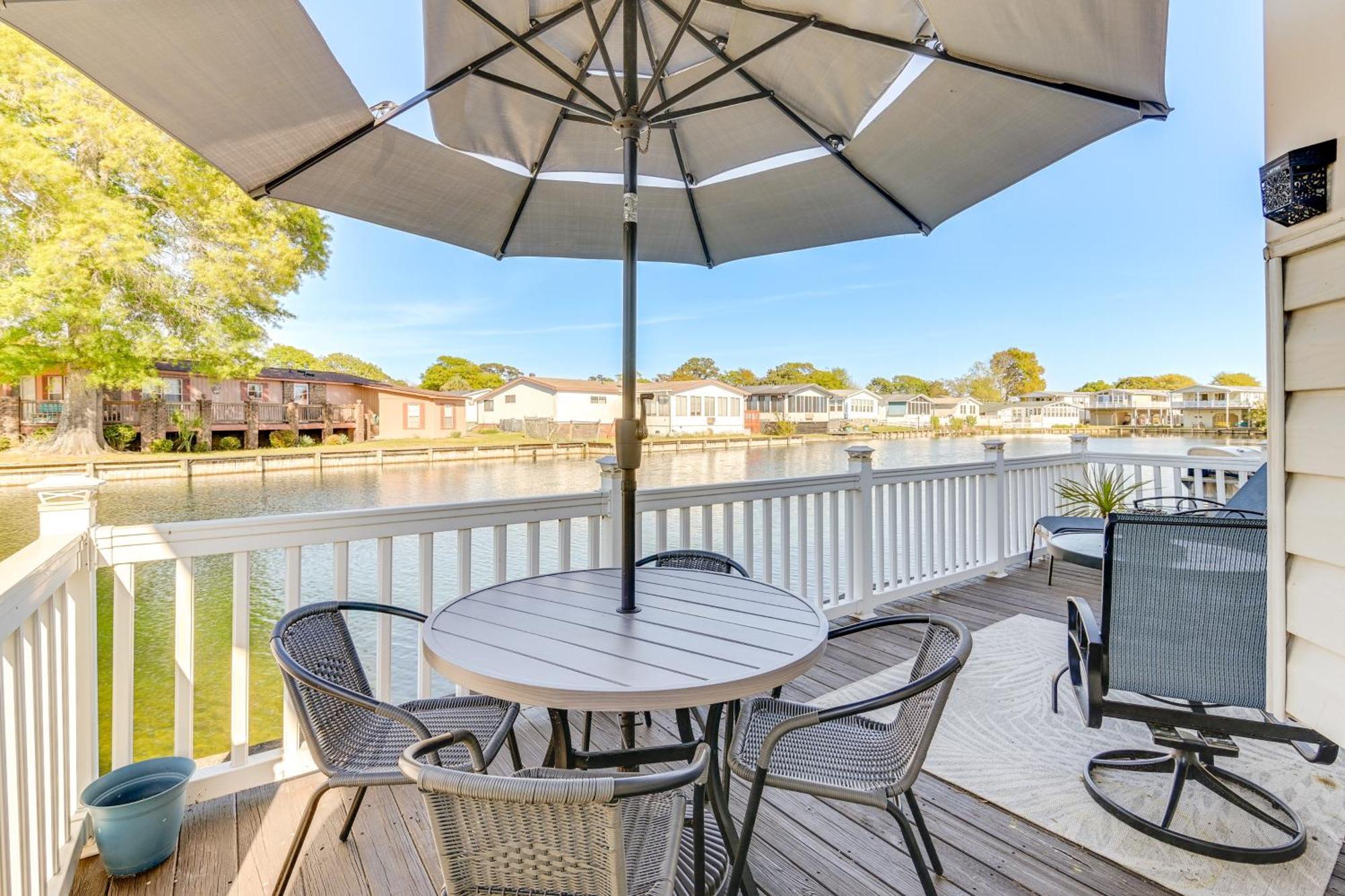 Holiday home Waterfront With Pool Access In Myrtle Beach! Myrtle Beach