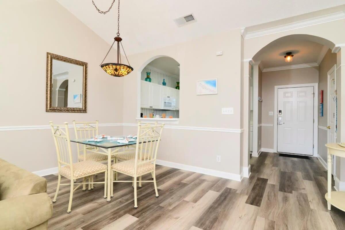 Location Famous Barefoot 1 Mile To 15000sf Pool Holiday home Myrtle Beach