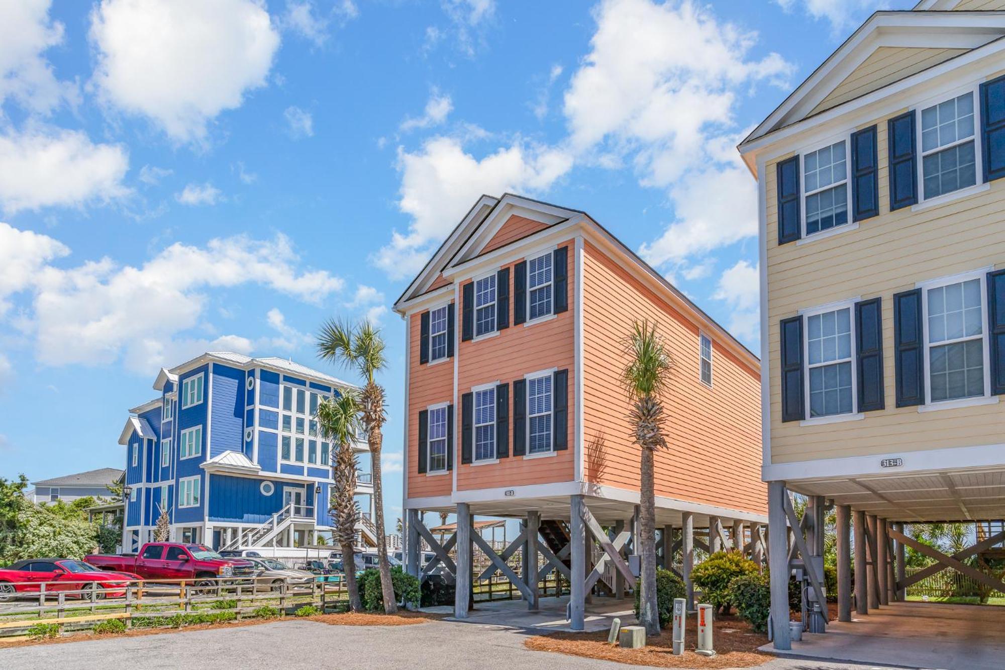 311b - True Beachfront W/ Private Walkway And Pool Holiday home Myrtle Beach