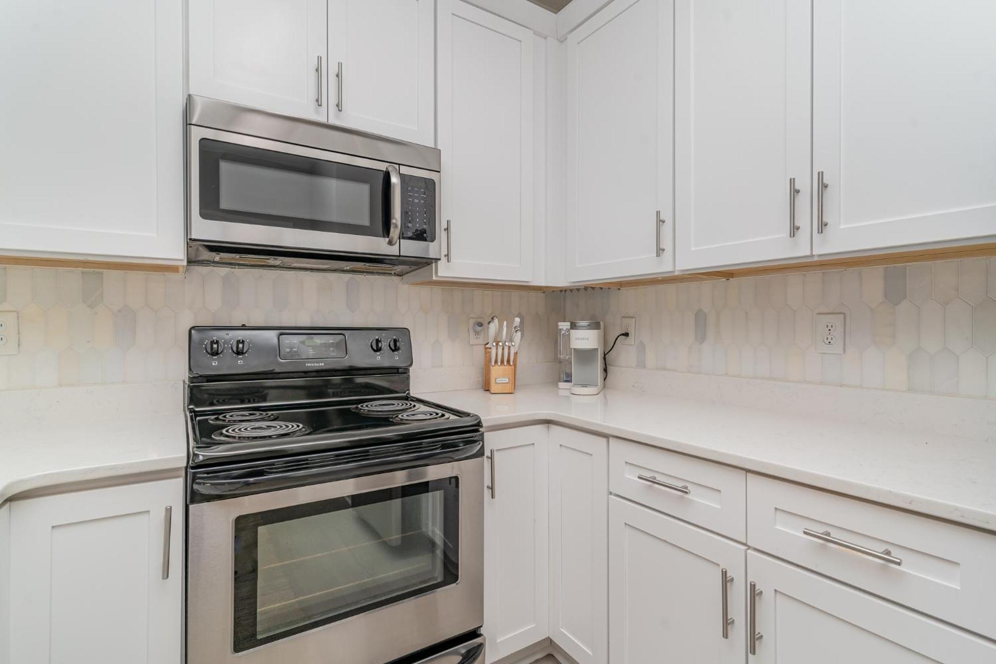 Holiday home 311b - True Beachfront W/ Private Walkway And Pool *