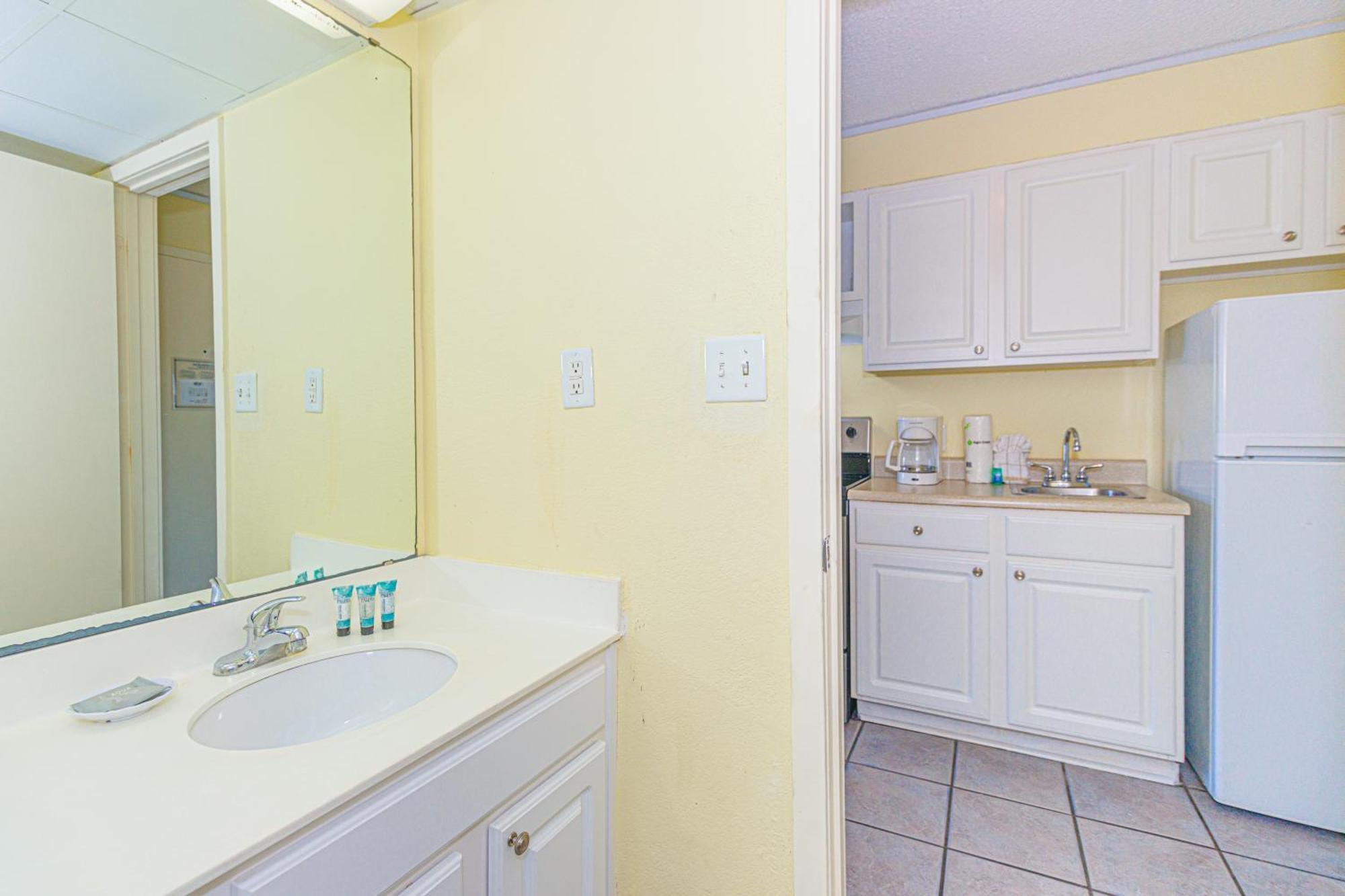 Recently Updated Double Queen Suite-ocean Views! Sea Mist 51308 *