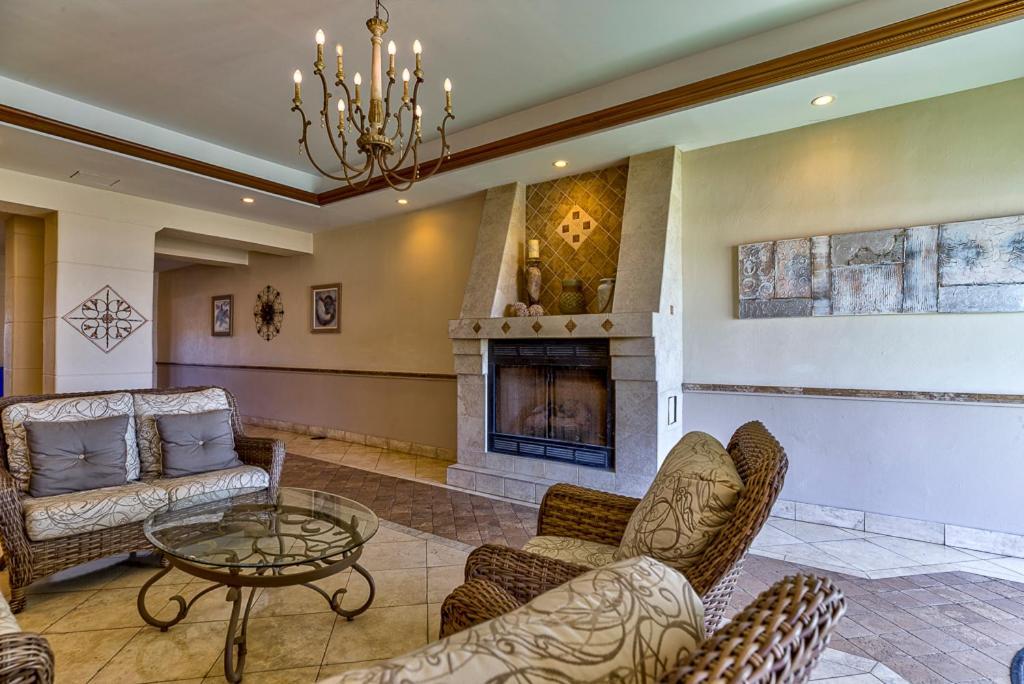 Oceanfront Custom And What A View Of The Ocean * Myrtle Beach