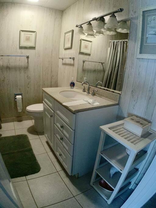 Almost Heaven Oceanfront D 3 Bd/3b Free Wifi * Myrtle Beach