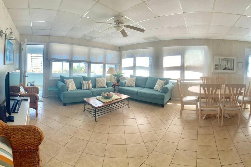 Apartment Almost Heaven Oceanfront D 3 Bd/3b Free Wifi Myrtle Beach