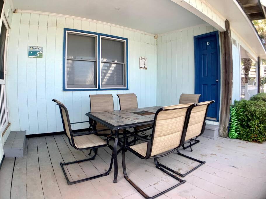 Almost Heaven Oceanfront D 3 Bd/3b Free Wifi Apartment *