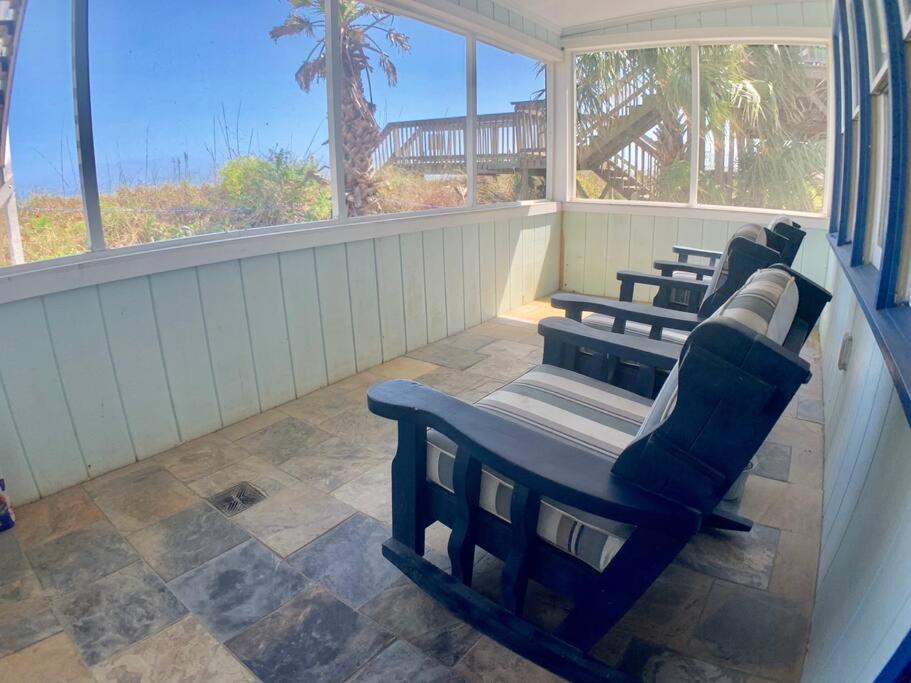 Apartment Almost Heaven Oceanfront D 3 Bd/3b Free Wifi