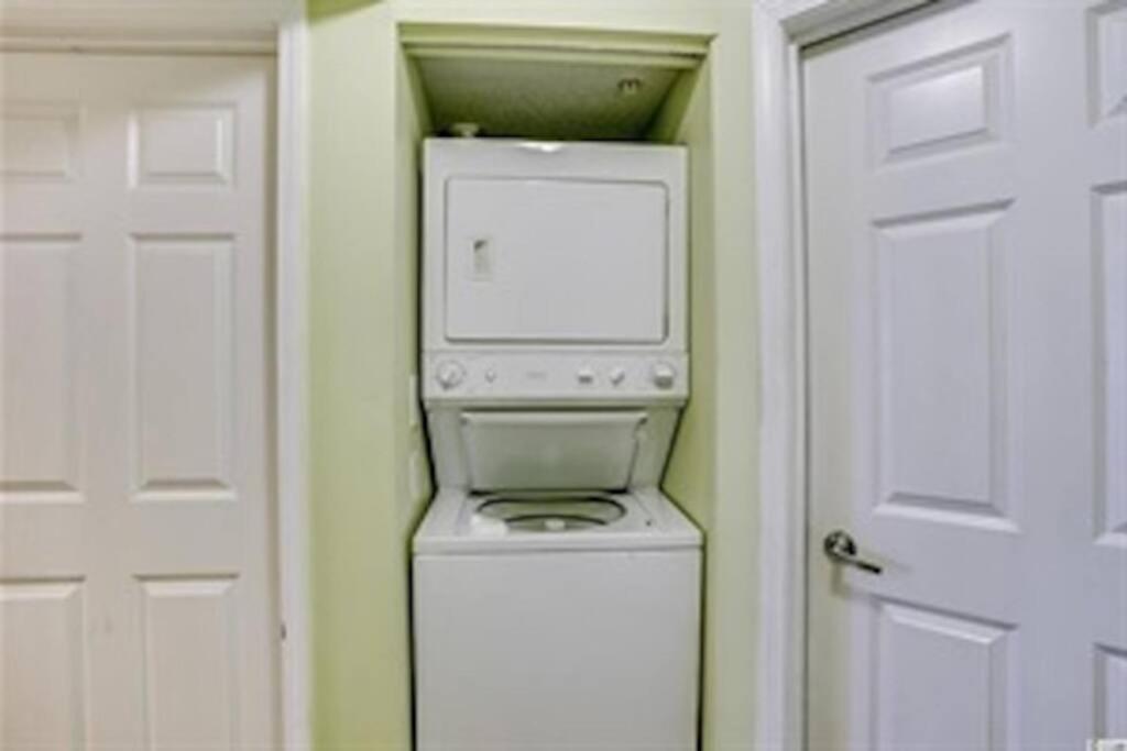 *oceanfront @ Paradise*queen Beds*pools Galore*r18 Apartment Myrtle Beach