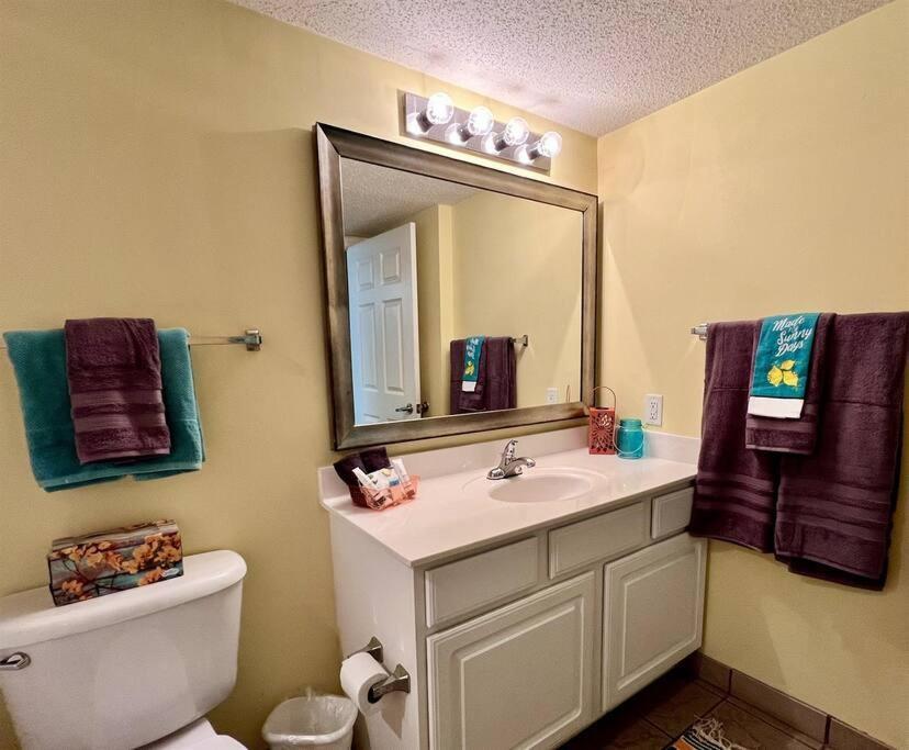 *oceanfront @ Paradise*queen Beds*pools Galore*r18
