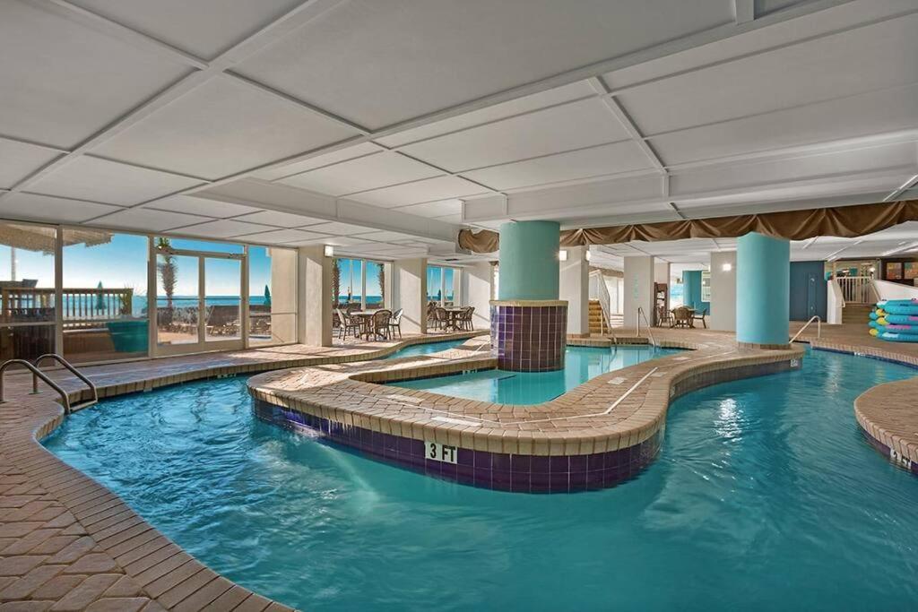 *oceanfront @ Paradise*queen Beds*pools Galore*r18