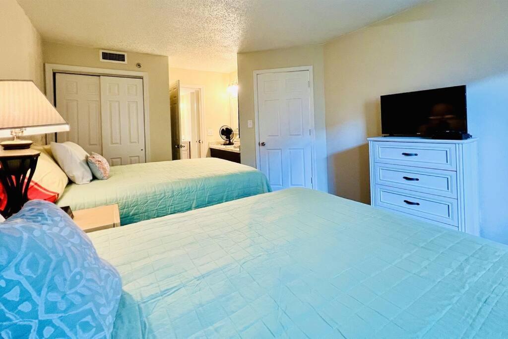 *awesome View & Updated*quiet Section*pools Myrtle Beach