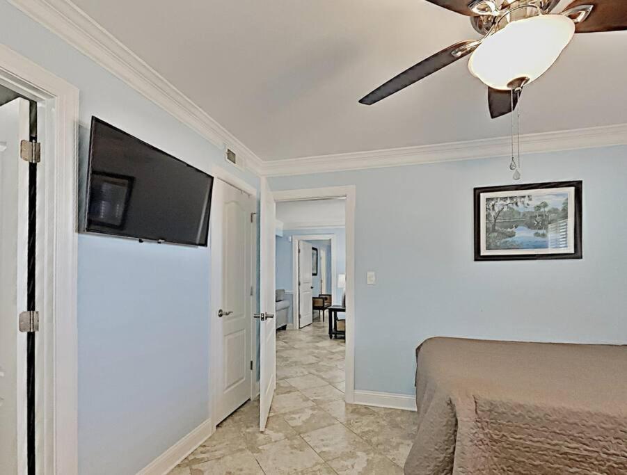 Lovely Updated Vacation Home*pool* 3 Br*p138 Apartment