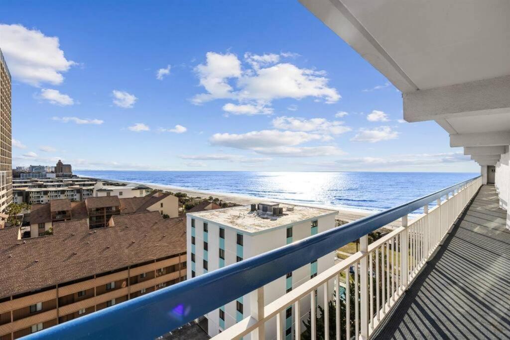 *ocean View Condo*pools*hot Tub*kitchen*beach*mc61 Apartment Myrtle Beach