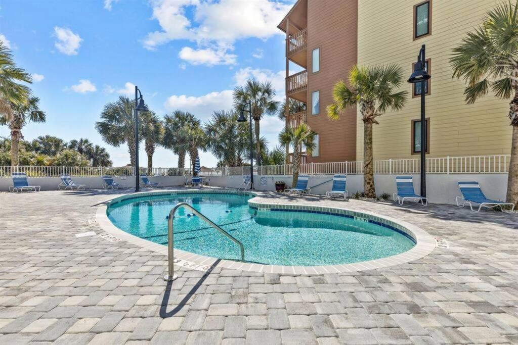 Apartment *ocean View Condo*pools*hot Tub*kitchen*beach*mc61 Myrtle Beach